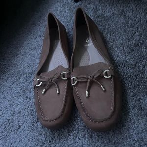 cute tan and gold loafers